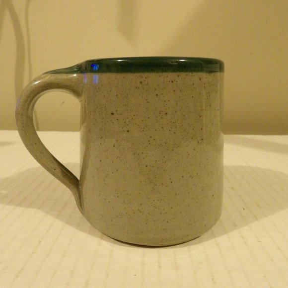 + Great Bay Pottery 4" Blue Green Gray Harvard 14oz. Coffee Mug - Picture 3 of 6